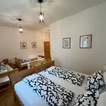 Dvůr Nové Zámky *
