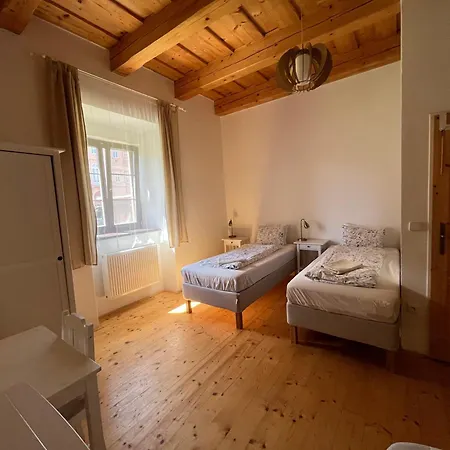 Dvur Nove Zamky Guest house *
