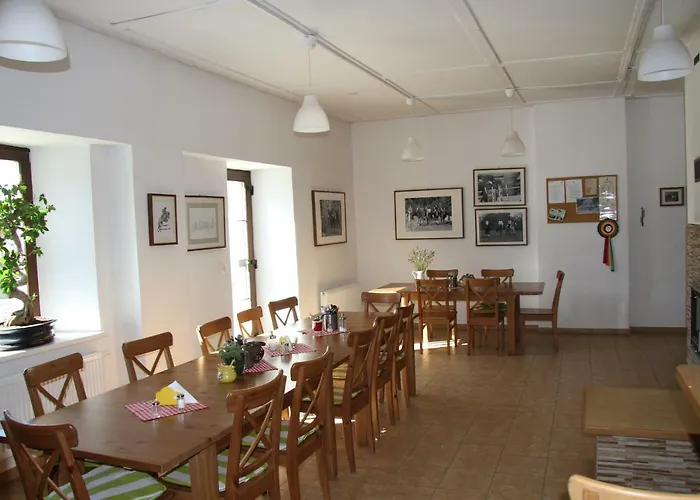 Dvur Nove Zamky Πανσιόν Mladec